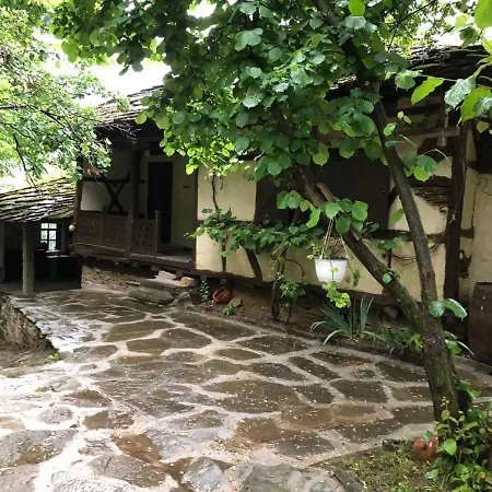 Etnographic * Dŭlbok Dol