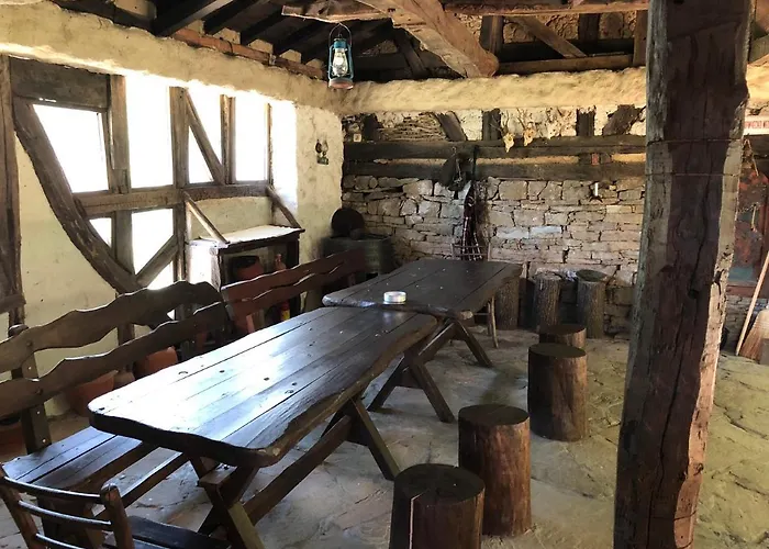 Etnographic Homestay Dulbok Dol