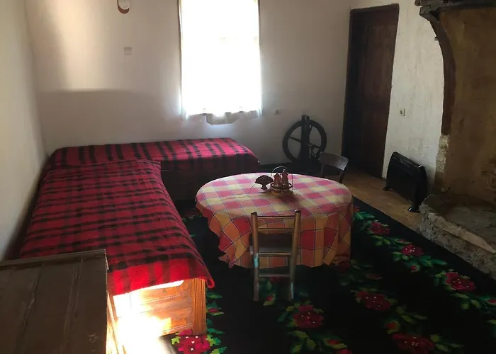 Etnographic Dulbok Dol